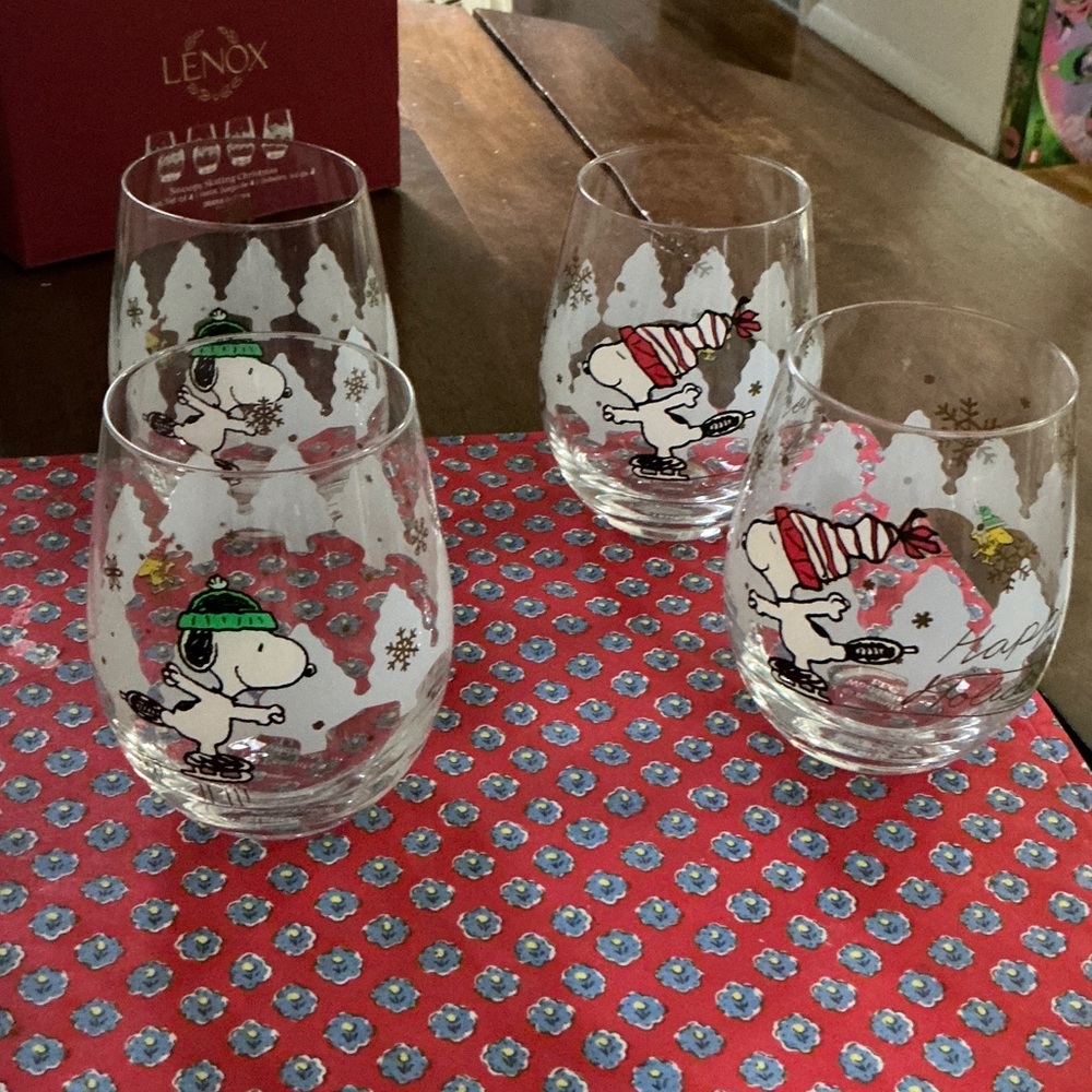 Lenox Holiday Snoopy Skating Christmas Tumblers - Set Of 4